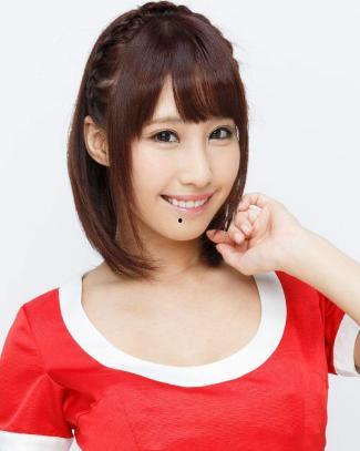 彩美旬果视频,揭秘时尚穿搭与生活美学